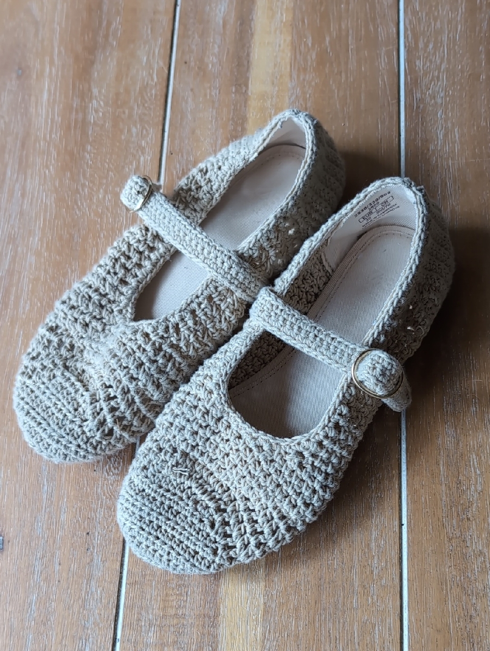 Zara Kids Crochet Mary Jane Shoes in Beige